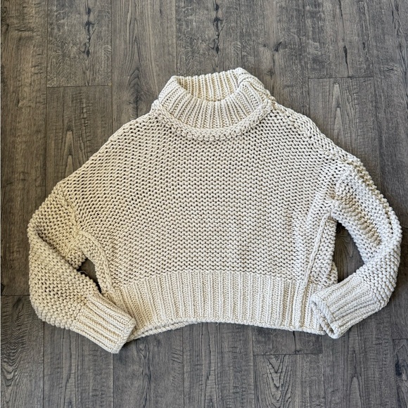 Free People My Only Sunshine Cropped Pullover Sweater- Medium - Picture 5 of 7